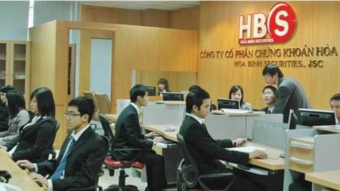 Chứng khoán Hòa Bình (HBS) bị kiểm soát đặc biệt