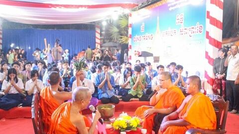 Trang nghiêm Lễ cúng Trăng của đồng bào Khmer Cần Thơ