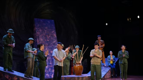 Chuỗi chương trình nghệ thuật "Âm vang người lính"