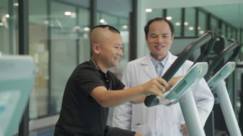 Căn bệnh khiến cơ thể nam giới 'đóng băng' không thể dậy thì