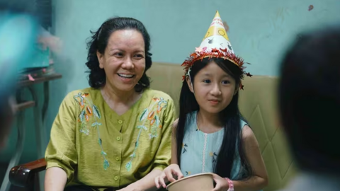 Phim nào đang dẫn đầu doanh thu phòng vé Việt?