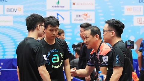 Hình ảnh đẹp tại loạt trận khai màn Giải Bóng bàn tranh Cúp Báo Hànộimới