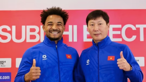 HLV Kim Sang-sik muốn thấy Xuân Son ghi bàn