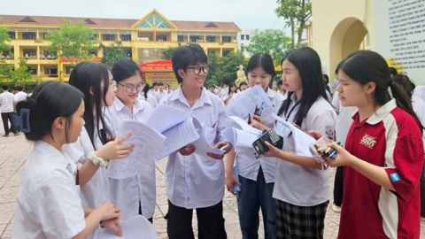 Bỏ xét tổ hợp C00 khối ngành nhân văn - xã hội: Tín hiệu dịch chuyển trong tuyển sinh