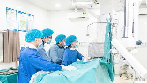 Miễn viện phí cho bệnh nhân ung thư và suy thận: Không nên trì hoãn!