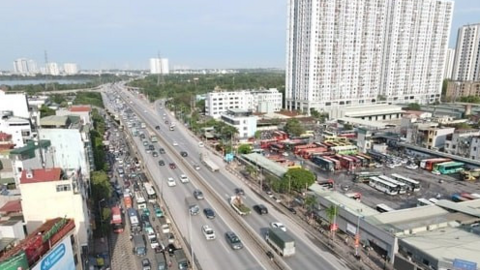 Hà Nội hạn chế xe tải lớn di chuyển vào đường Vành đai 3 trên cao