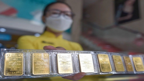 Giá vàng hôm nay 7/1 tiếp đà tăng 900 ngàn lên mốc 158 triệu đồng/lượng