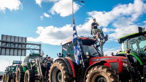 Hy Lạp lao đao vì các cuộc biểu tình của nông dân
