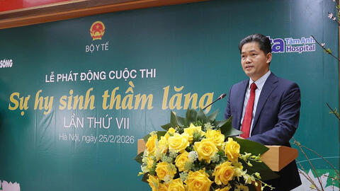 'Sự hy sinh thầm lặng' tôn vinh đội ngũ thầy thuốc và nhân viên y tế