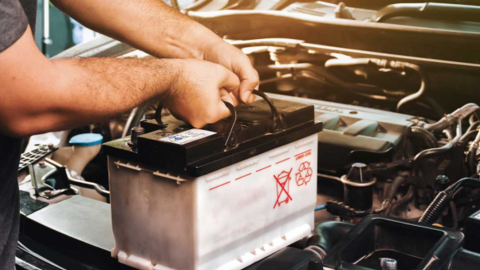 Tuổi thọ trung bình của ắc quy ô tô mới và điều bạn nên cân nhắc trước khi mua