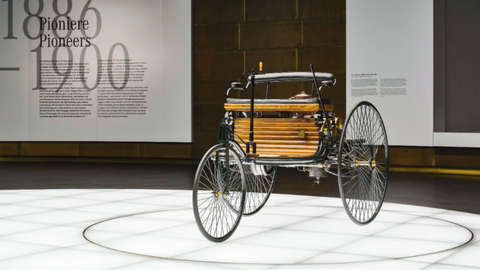 Chiếc ô tô đầu tiên trên thế giới trông khác xa những gì nhiều người nghĩ