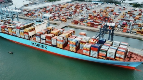 Quy định mức phí, lệ phí tại cảng, bến thủy nội địa