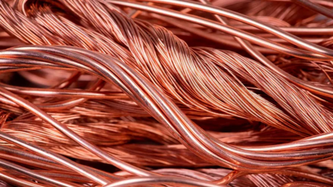 Kim loại phục hồi, giá đồng thế giới chạm đỉnh ba tuần