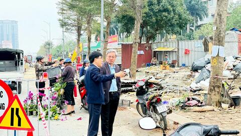 Phường Nghĩa Đô: Tạo đột phá từ gỡ “nút thắt” ngập úng