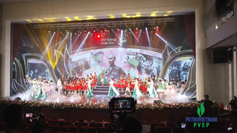 Video highlight chương trình nghệ thuật "Sáng mãi tên Người"