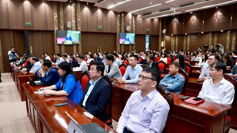 Hà Nội đẩy mạnh xây dựng, chỉnh đốn Đảng một cách toàn diện