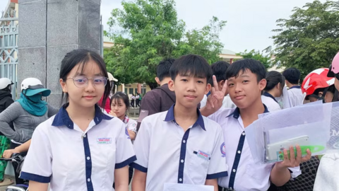 Hàng chục nghìn thí sinh An Giang hoàn thành chặng đua trong Kỳ thi tuyển sinh lớp 10