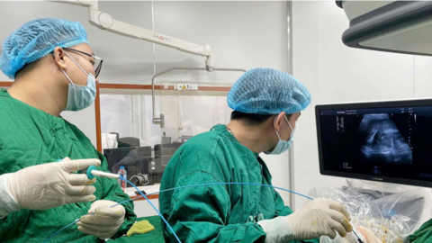 Người đàn ông nhập viện vì thói quen sau bữa ăn
