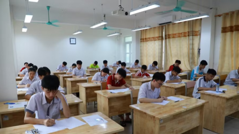 Hơn 17.000 thí sinh Quảng Ninh hoàn thành môn thi đầu tiên trong Kỳ thi tuyển sinh vào lớp 10