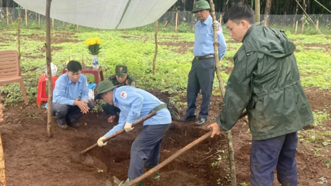 Gia Lai: Phát hiện một hài cốt liệt sỹ trong quá trình đào hố cà phê