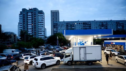 Giá dầu diesel tăng mạnh sau lệnh cấm xuất khẩu của Nga
