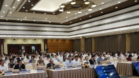 Nhiều kiến nghị chính sách thúc đẩy tăng trưởng hai con số