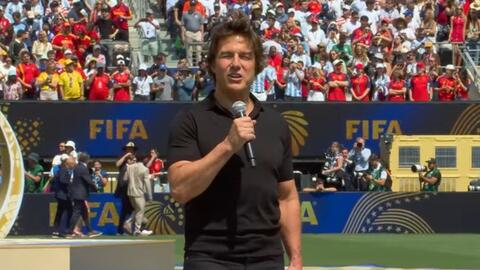 Tom Cruise gửi thông điệp đoàn kết tại lễ bế mạc World Cup 2026