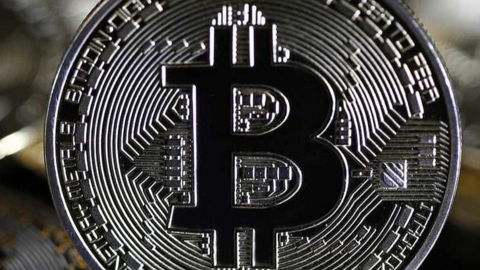 Bitcoin lấy lại mốc 65.380 USD, nhà đầu tư dõi theo các ngưỡng quyết định xu hướng tiếp theo