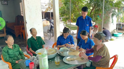 Hơn 150 bữa cơm nghĩa tình tri ân người có công ở Hà Tĩnh