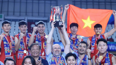 Tuyển bóng chuyền nam Việt Nam “thay tướng, đổi vận”