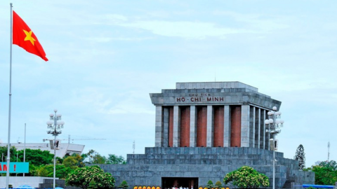 Lăng Chủ tịch Hồ Chí Minh tạm dừng đón khách vào viếng Bác từ ngày 4/9
