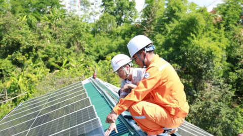 Điện Biên thúc đẩy tiết kiệm điện, phát triển nguồn năng lượng tại chỗ