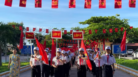 Học sinh Quảng Trị tựu trường sớm 2 tuần trước ngày khai giảng
