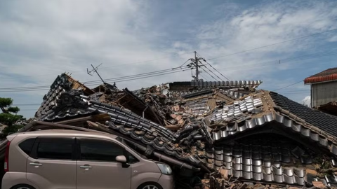 Động đất rung chuyển Tokyo