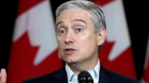 Canada áp thuế trả đũa Mỹ