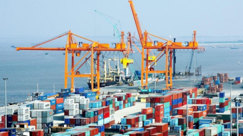 Kinh tế thế giới đối mặt nhiều sức ép, Việt Nam cần ứng phó thế nào?