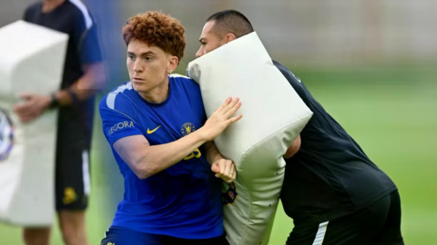 Chelsea luyện 'chiêu thức đặc biệt' quyết chiến Arsenal