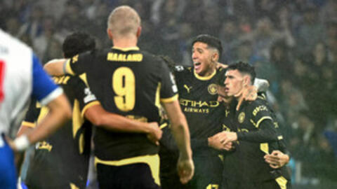 Haaland vượt huyền thoại, Man City thắng trận mở màn Champions League