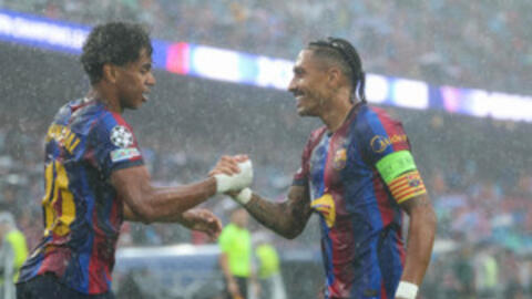 HLV Barca: 'Yamal xứng đáng giành Quả bóng Vàng'