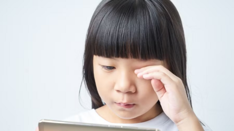 Cách hữu hiệu phòng ngừa cận thị học đường