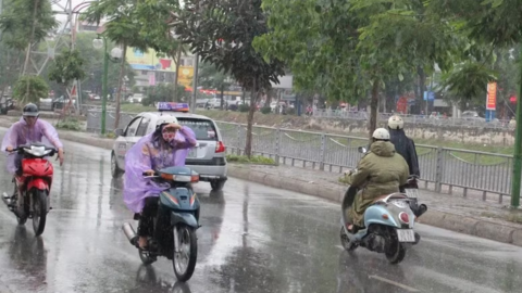 Dự báo thời tiết ngày 13/10: Trung Bộ có mưa diện rộng