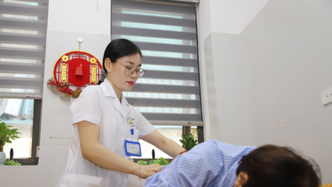 Y học cổ truyền sắp phủ kín trạm y tế, tăng gấp đôi chi trả bảo hiểm