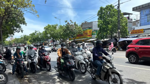 Dự báo thời tiết ngày 26/10: Bắc Bộ ngày nắng, Nam Bộ mưa dông về chiều tối