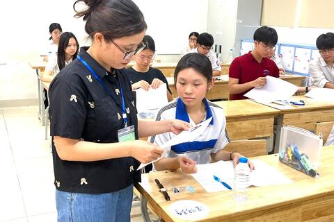 Hà Nội điều động hơn 2.000 giáo viên chấm thi vào lớp 10