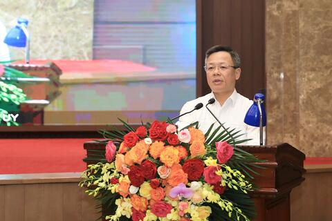 <a href="/giao-duc" title="Giáo dục" rel="dofollow">Giáo dục</a>