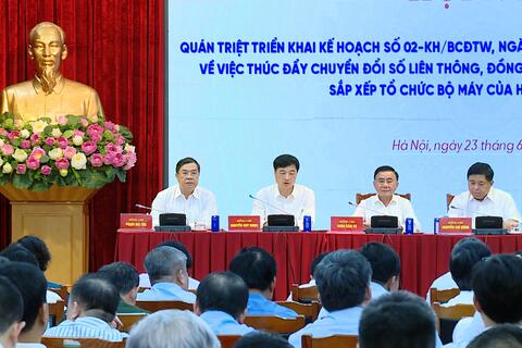 Thúc đẩy chuyển đổi số liên thông, đồng bộ, đáp ứng yêu cầu sắp xếp tổ chức bộ máy