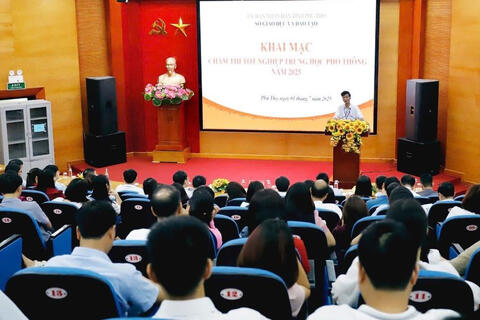 Hơn 250 cán bộ, giáo viên tham gia chấm thi tốt nghiệp THPT năm 2025 ở Phú Thọ