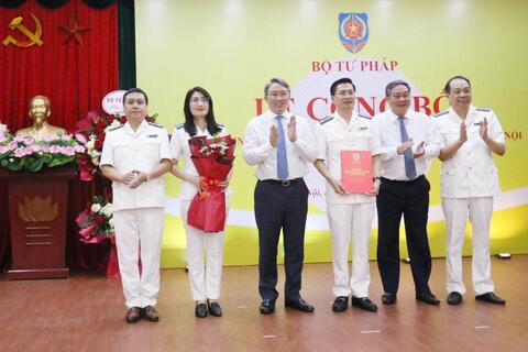 Ông Phạm Văn Dũng là Trưởng Thi hành án Dân sự thành phố Hà Nội