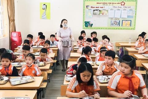 <a href="/giao-duc" title="Giáo dục" rel="dofollow">Giáo dục</a>