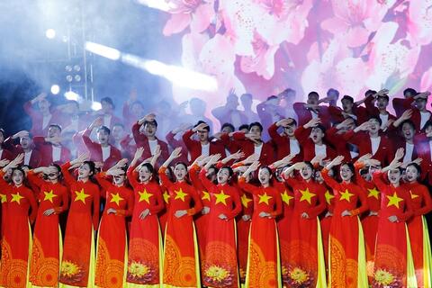 Khơi lên khát vọng thịnh vượng